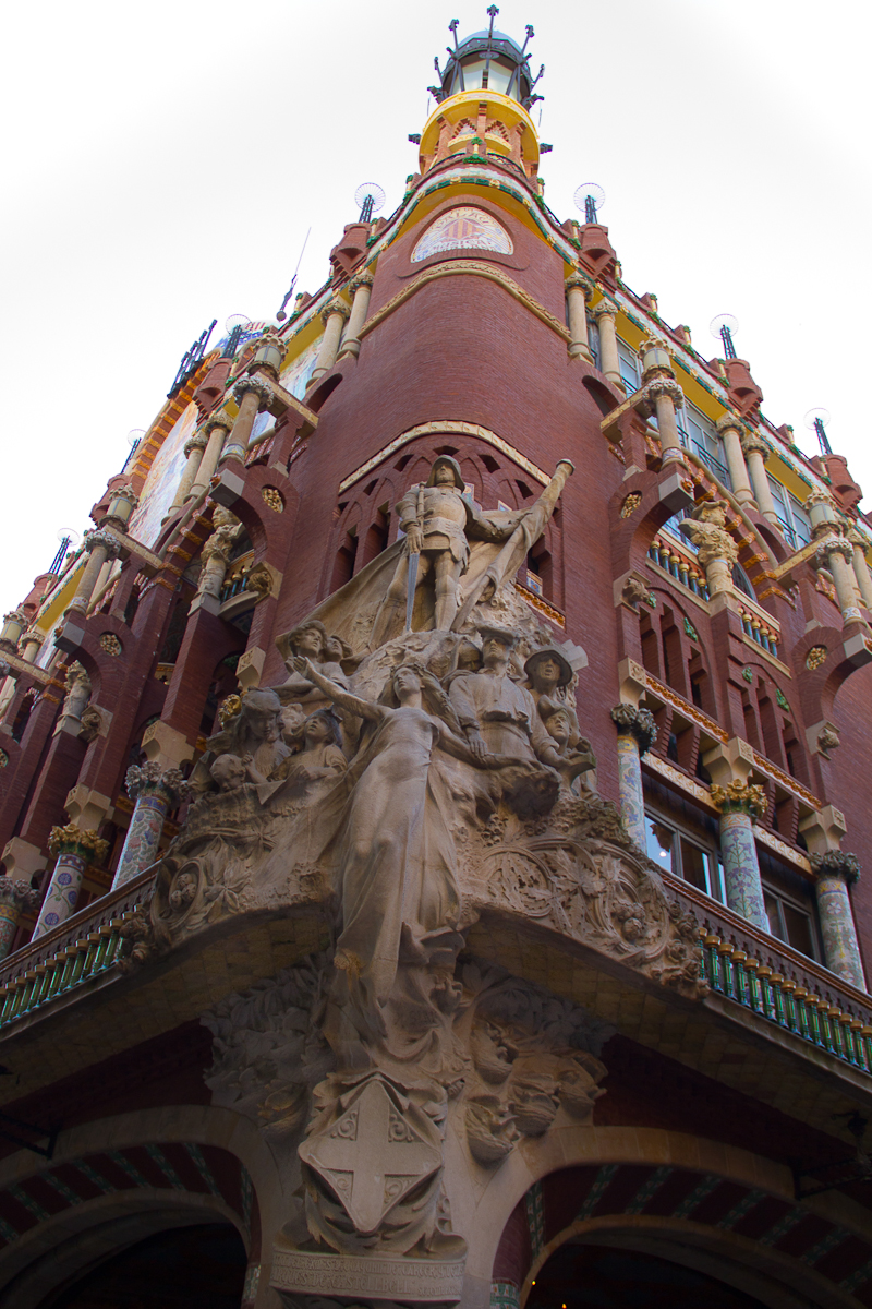 Sculpture on the side of the Palau de Musica Catalana